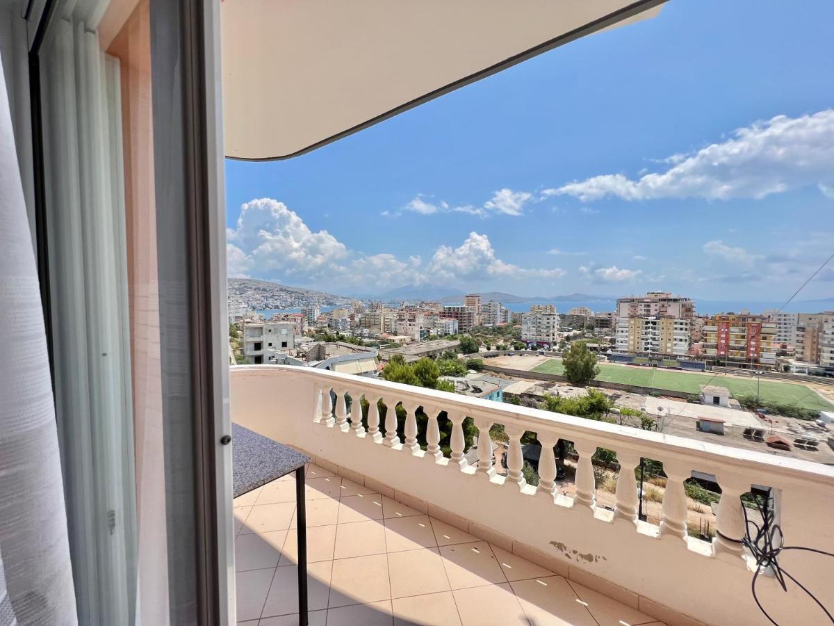 SarandëErmis Apartamentアパートメント エクステリア 写真